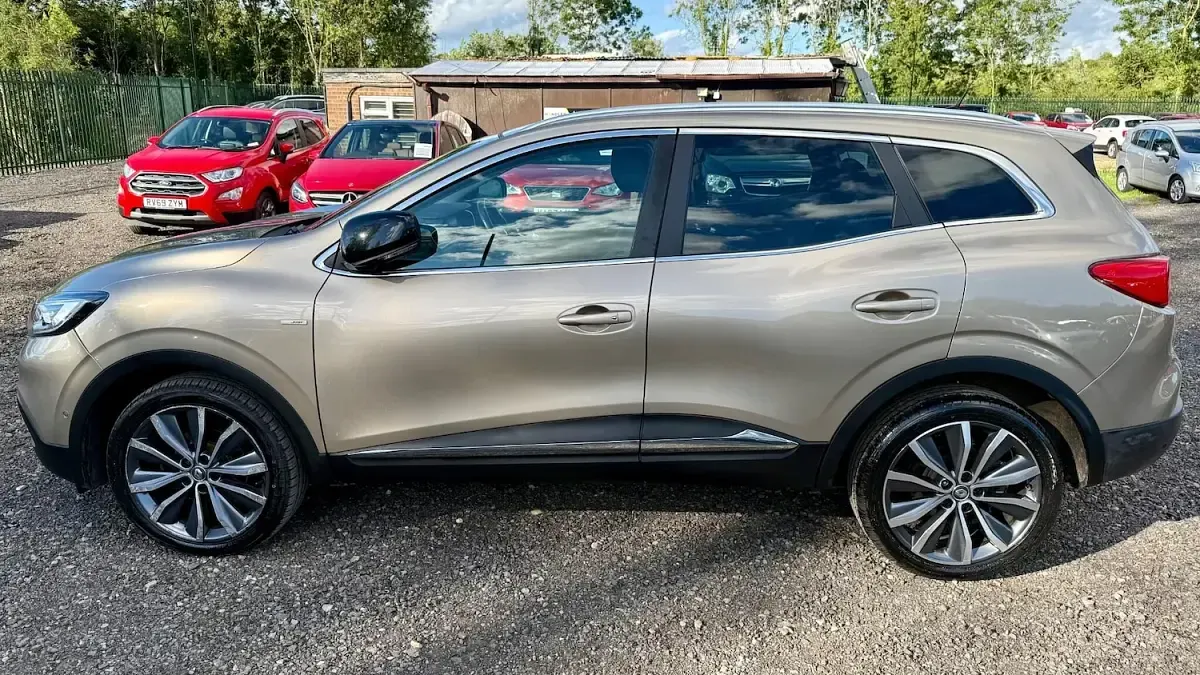 Used Renault Kadjar Signature S 110 HP (80 kW) 2017 Beige SUV