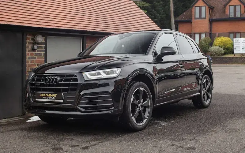 Used Audi Q5 Black Edition 190 HP (139 kW) 2019 Black SUV
