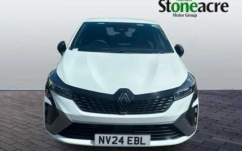 Used Renault Clio Esprit Alpine 143 HP (105 kW) 2025 White Hatchback