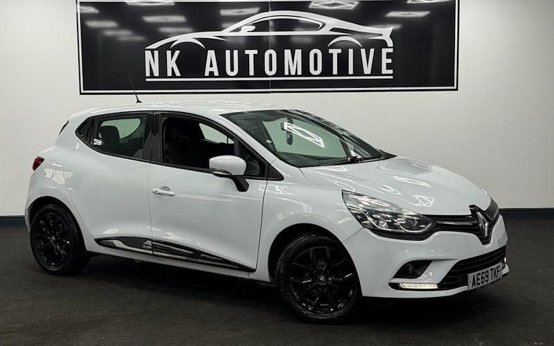 Used Renault Clio IV Play 90 HP (66 kW) 2019 Hatchback
