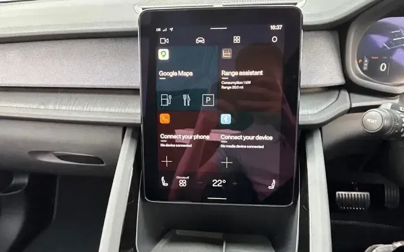 New Polestar 2 Long Range Single Motor 219 kW (299 HP) 2026 Silver Hatchback
