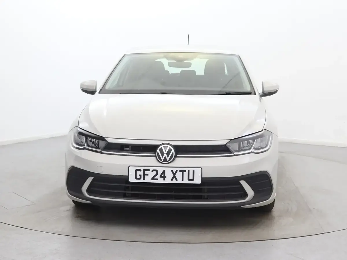 Used VW Polo Life 95 HP (69 kW) 2024 Grey Hatchback