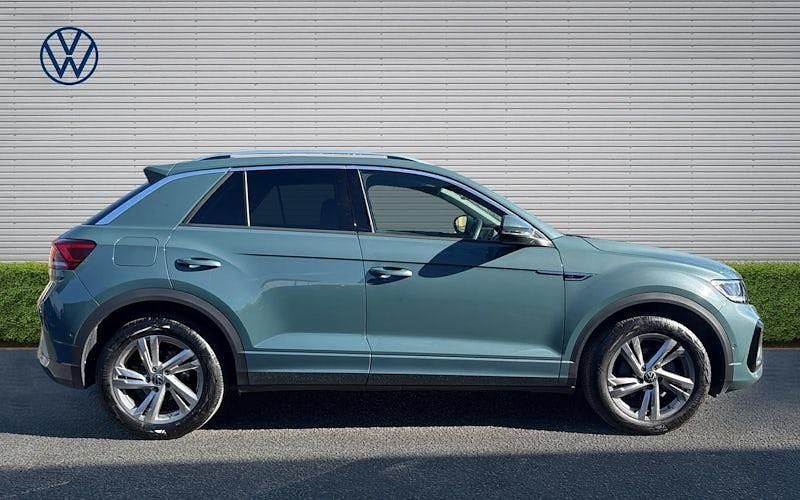Second-hand VW T-Roc R-line 150 CP (110 kW) 2025 SUV