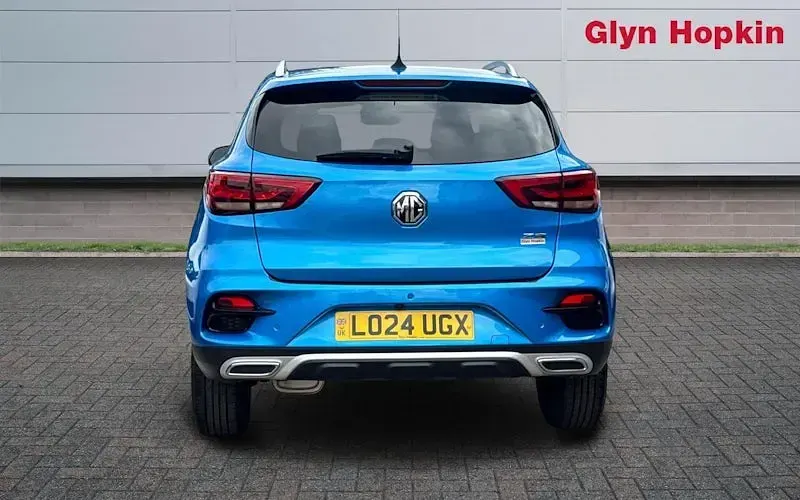Used MG ZS Exclusive 106 HP (77 kW) 2024 Blue SUV