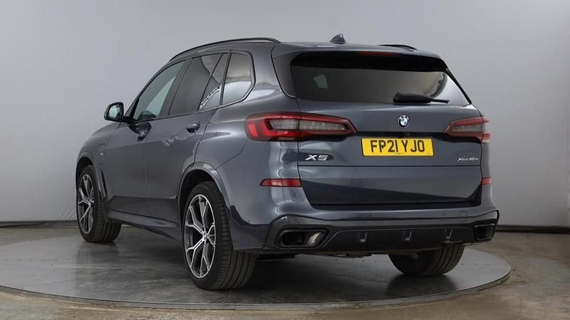 Used BMW X5 M Sport 389 HP (286 kW) 2021 Grey SUV