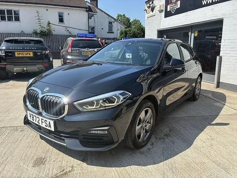 Used BMW 118 Comfort Edition 2023 Black Hatchback