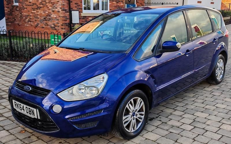 Used Ford S-MAX Zetec 115 HP (84 kW) 2014 Blue MPV