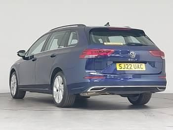 Used VW Golf VIII Style 150 HP (110 kW) 2022 Blue Estate