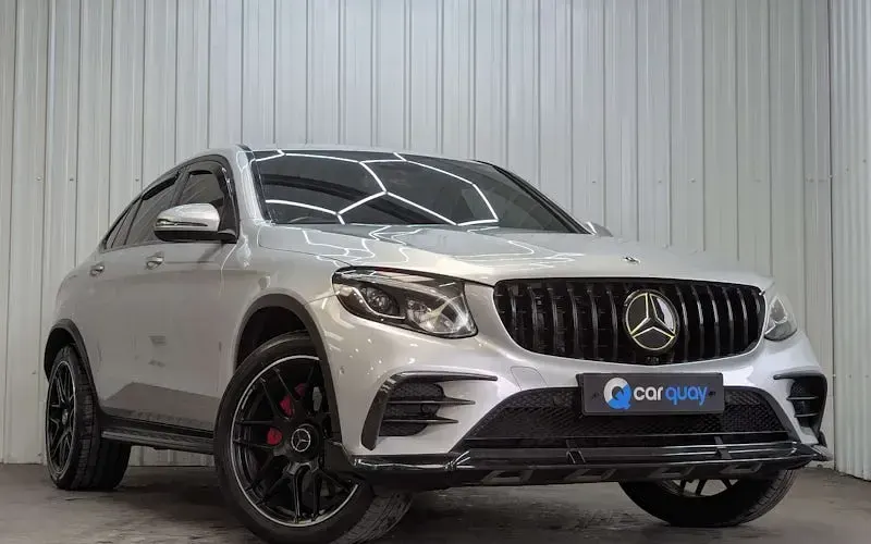 Usado Mercedes E250 AMG line 204 HP (150 kW) 2019 Coupé
