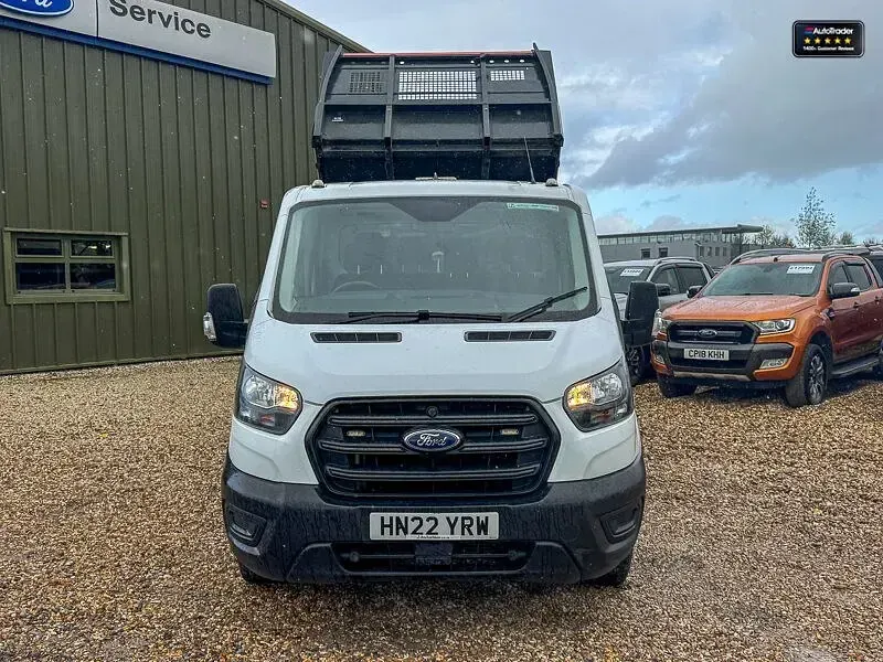Usado Ford Transit Select 130 CV (95 kW) 2022 Blanco Descapotable