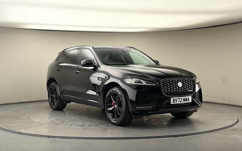 Second-hand Jaguar F-Pace R-Dynamic 204 CP (150 kW) 2022 Negru SUV