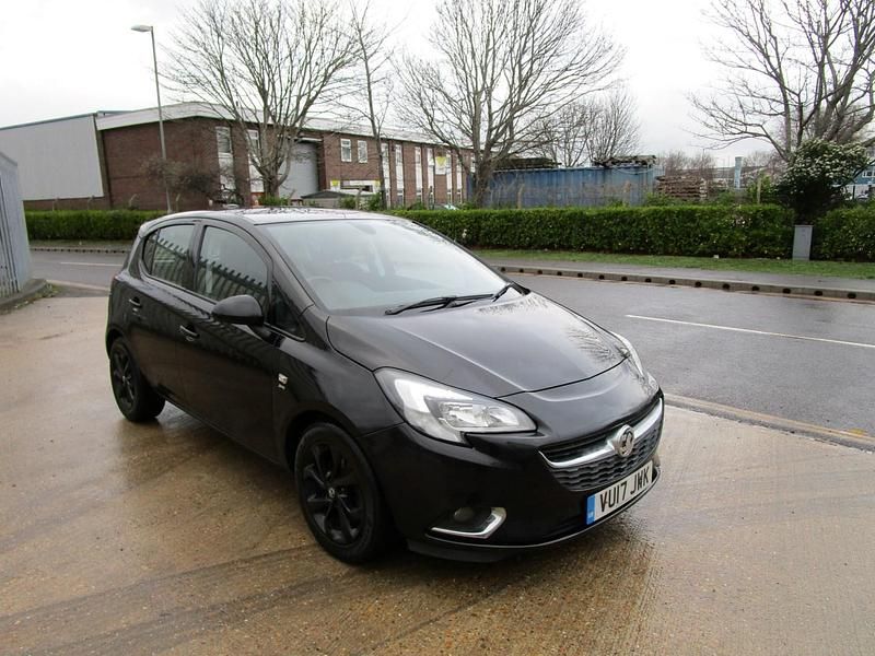 Used Vauxhall Corsa SRi 100 HP (73 kW) 2017 Black Hatchback