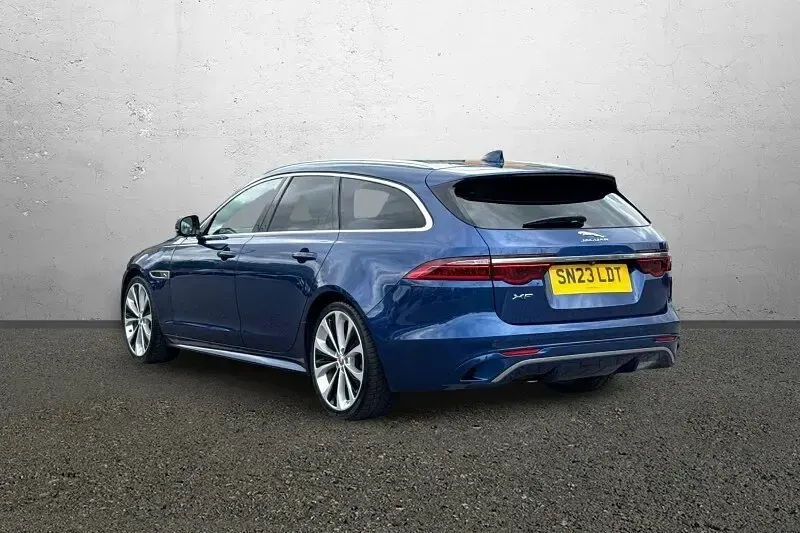 Used Jaguar XF R-Dynamic 204 HP (150 kW) 2023 Blue Estate