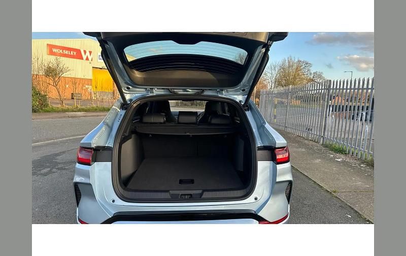 New BYD Seal U Boost 214 HP (157 kW) 2025 Other SUV