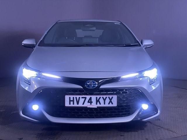 Used Toyota Corolla 140 HP (102 kW) 2024 Silver Hatchback