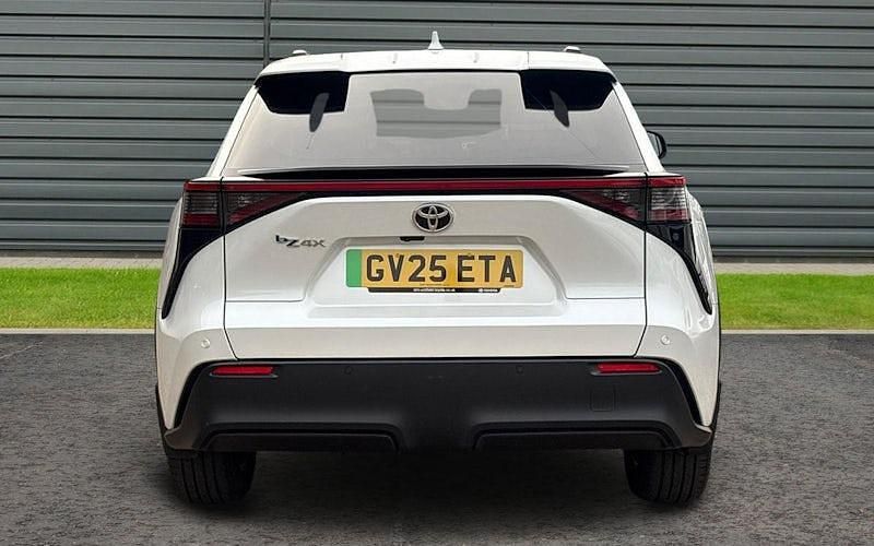 Used Toyota bZ4X 150 kW (204 HP) 2026 SUV