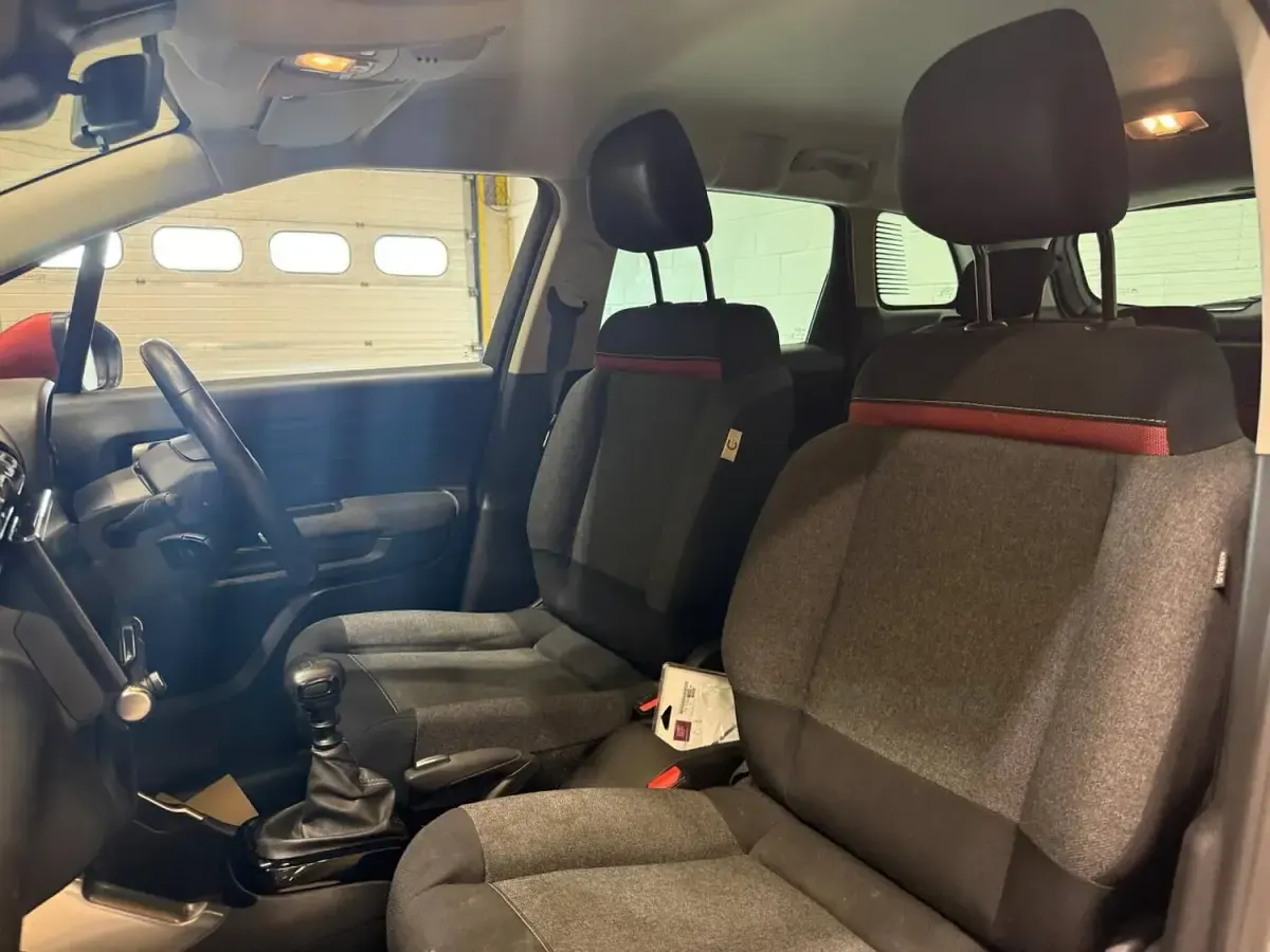 Used Citroën C3 Aircross PureTech 110 HP (80 kW) 2022 Grey SUV