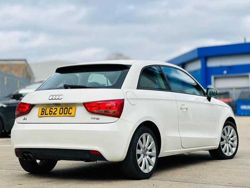 Used Audi A1 Sport 122 HP (89 kW) 2013 White Hatchback