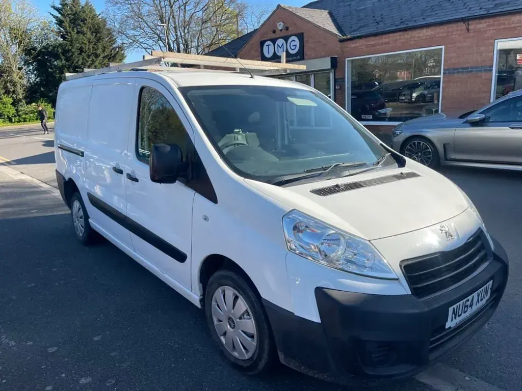 Used Peugeot Expert 90 HP (66 kW) 2014 White Van