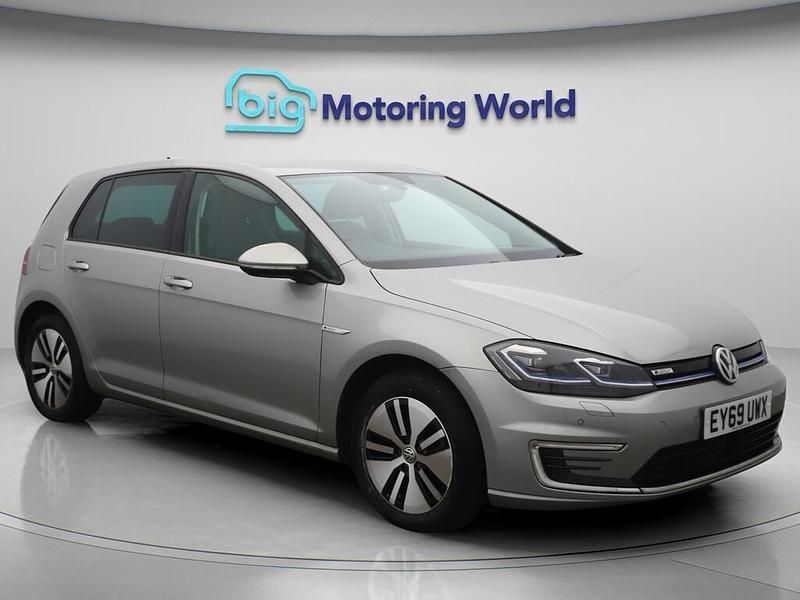 Silver Used 2019 VW e-Golf Hatchback | £9,200 (Fair price) - Image 1/4