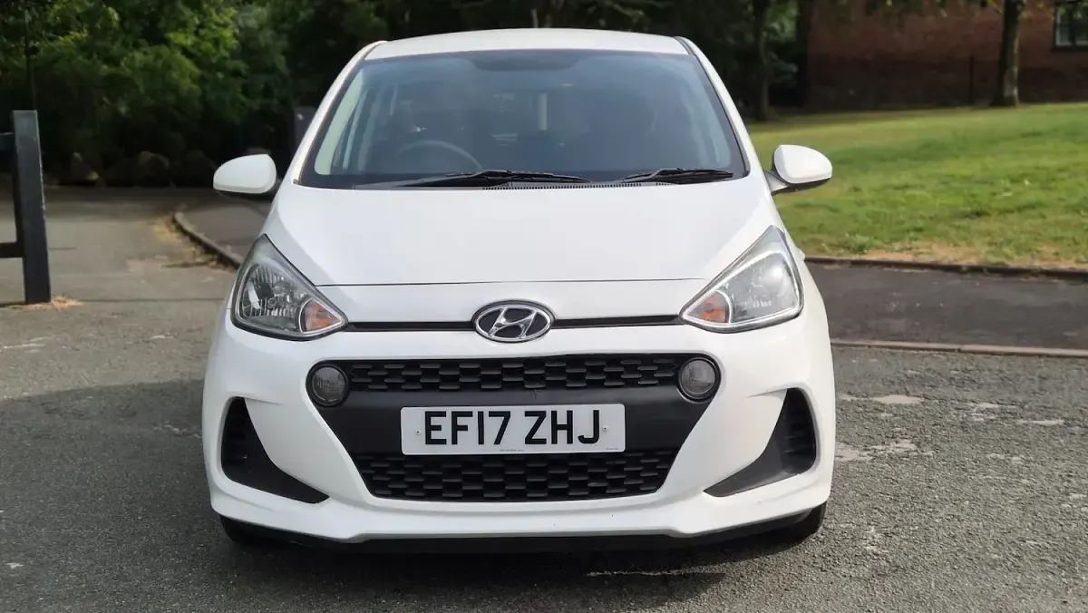 Used Hyundai i10 SE 2017 White Hatchback