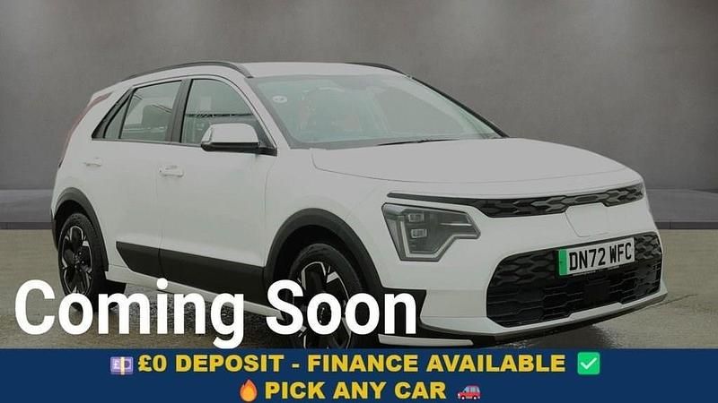 White Used 2023 Kia Niro SUV | £17,399 (Super price) - Image 1/4