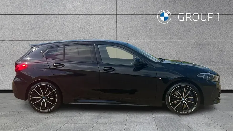 Used BMW 118 M Sport 136 HP (100 kW) 2023 Black Hatchback