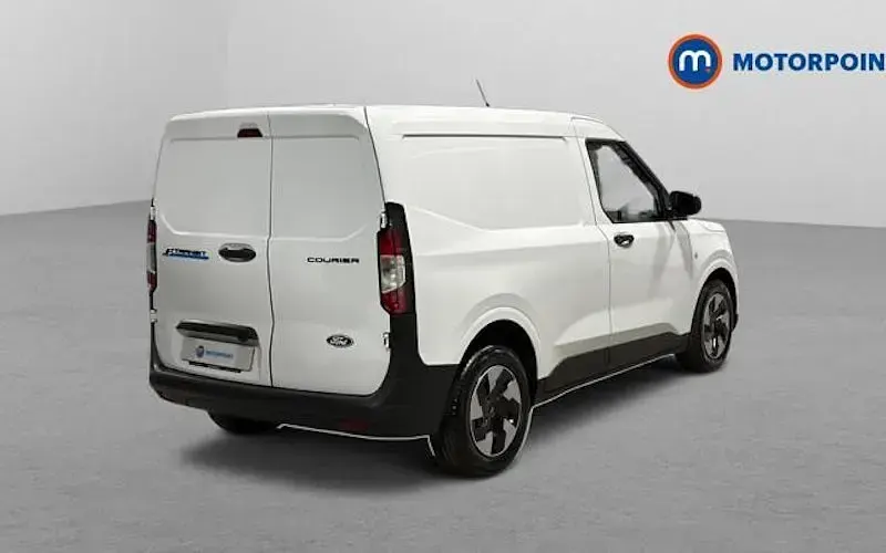 New Ford Transit Courier Trend 100 kW (136 HP) 2025 Van