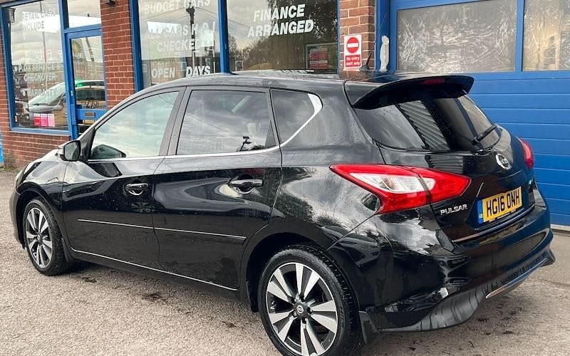 Used Nissan Pulsar N-Connecta 110 HP (80 kW) 2017 Hatchback