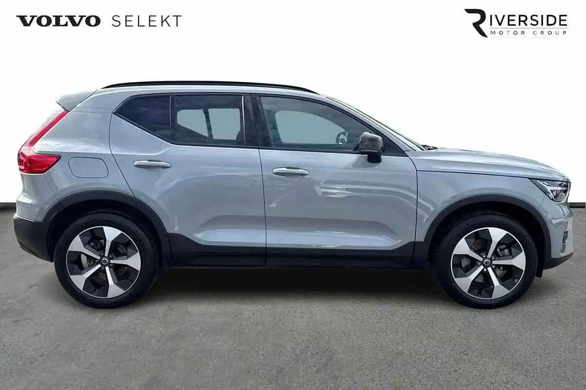 Used Volvo XC40 Plus 163 HP (119 kW) 2025 Vapour grey SUV