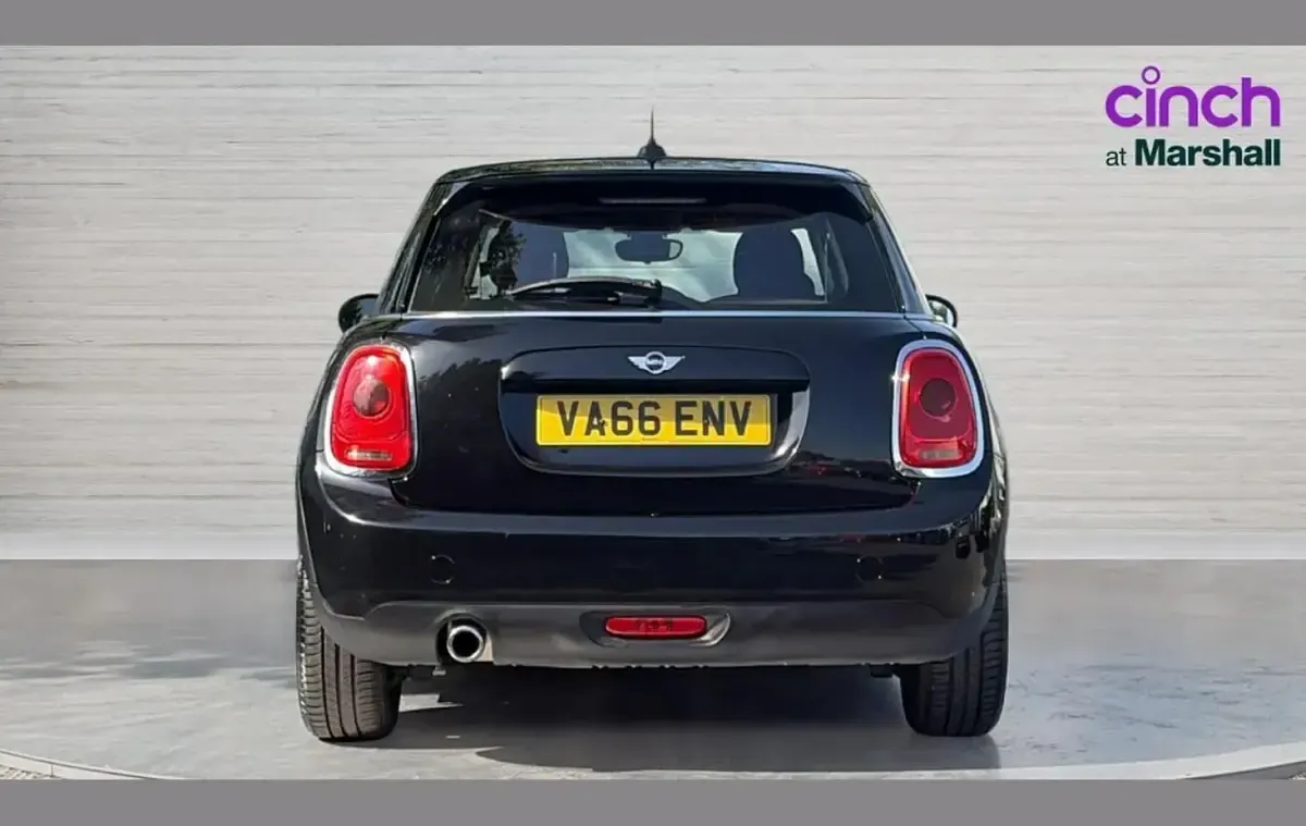 Used Mini Cooper D 113 HP (83 kW) 2016 Black Hatchback