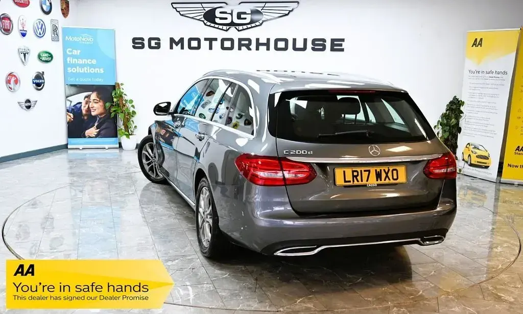 Used Mercedes C200 2017 Grey Estate