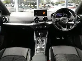 Gebraucht Audi Q2 S-Line 150 PS (110 kW) 2023 Schwarz SUV