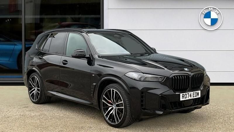 Black sapphire metallic paint Used 2025 BMW X5 M Sport SUV | £68,995 (Good price) - Image 1/4