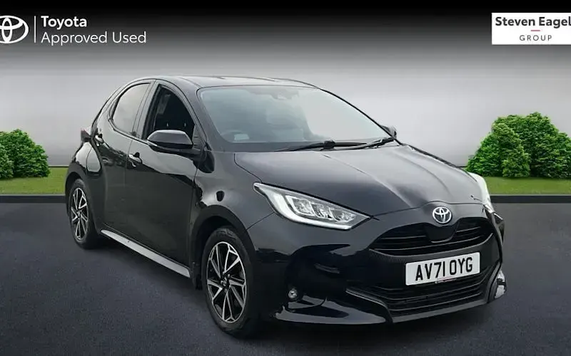 Used Toyota Yaris Design 116 HP (85 kW) 2021 Hatchback