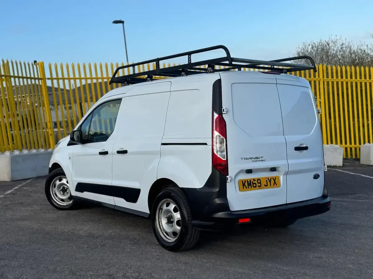 Used Ford Transit Connect S 75 HP (55 kW) 2019 White MPV