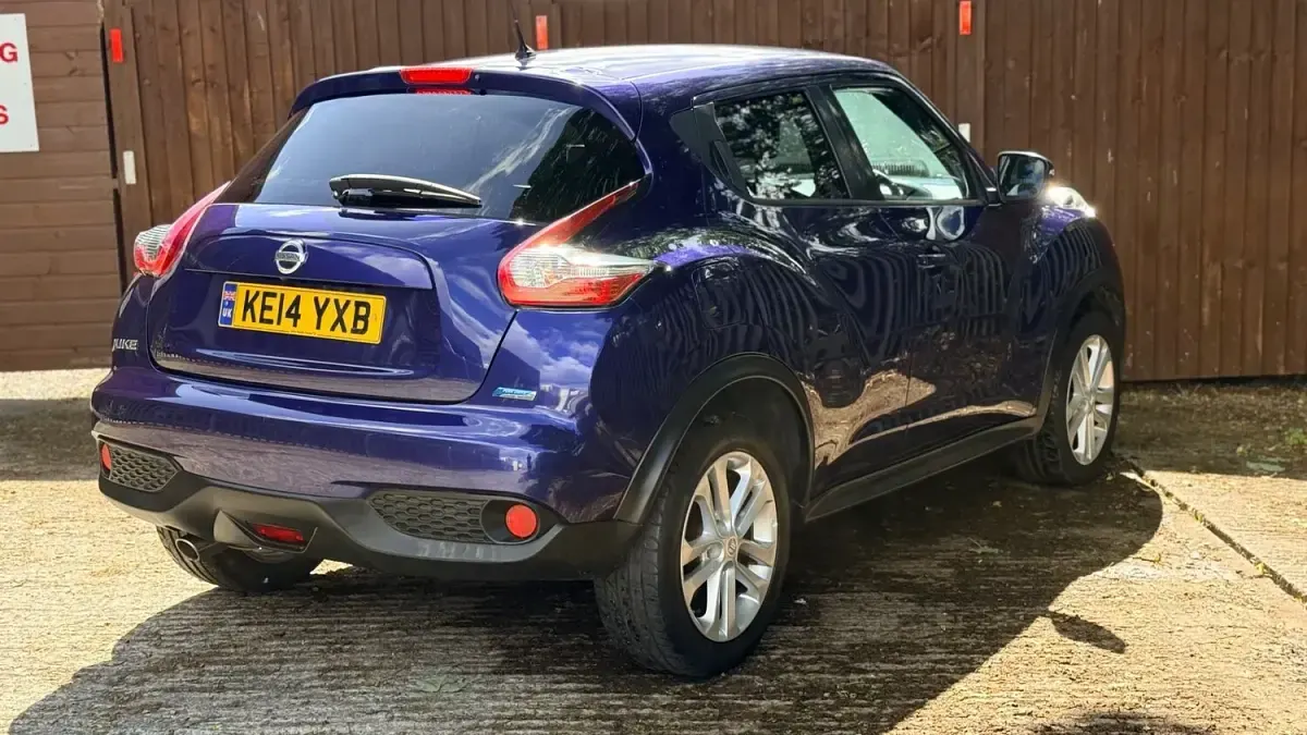 Used Nissan Juke Acenta Premium 110 HP (80 kW) 2014 Blue SUV