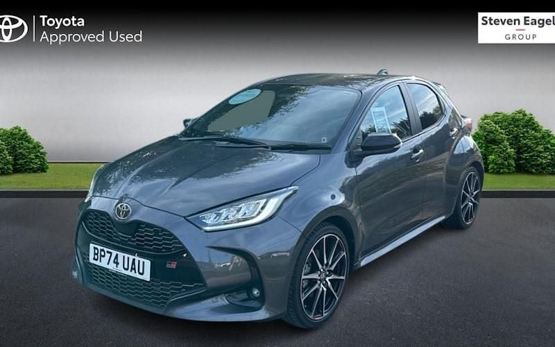 Used Toyota Yaris Hybrid Sport 131 HP (96 kW) 2026 Hatchback