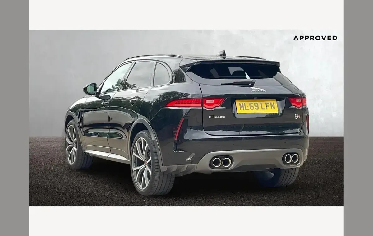 Used Jaguar F-Pace Supercharged 550 HP (404 kW) 2020 Santorini black SUV