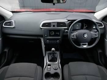 Used Renault Kadjar Dynamique 130 HP (95 kW) 2017 Red SUV
