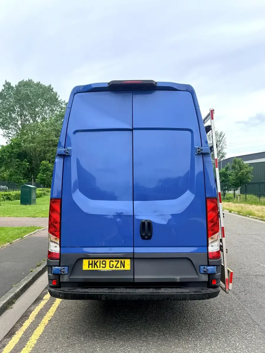 Used Iveco Daily 140 HP (102 kW) 2019 White Cabriolet