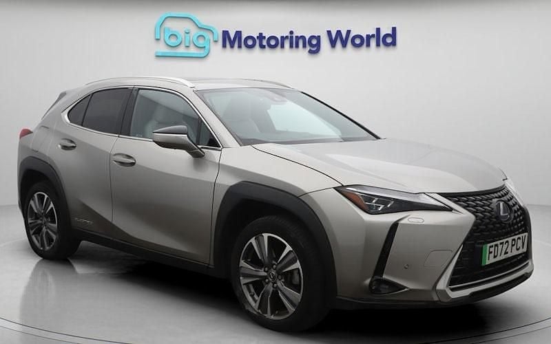 Used 2022 Lexus UX 300e SUV | £17,100 (Fair price) - Image 1/4
