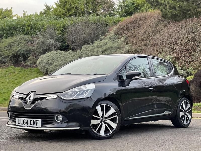 Used Renault Clio IV Dynamique 90 HP (66 kW) 2014 Black Hatchback
