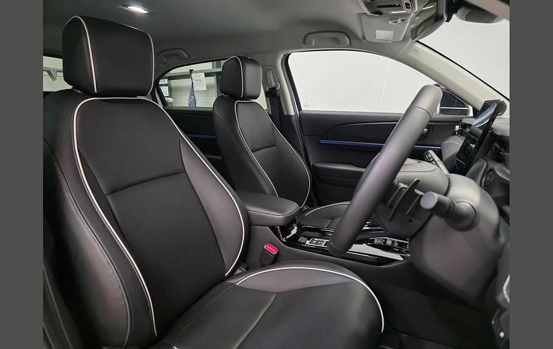 New Honda e:Ny1 Elegance 150 kW (204 HP) 2025 White SUV