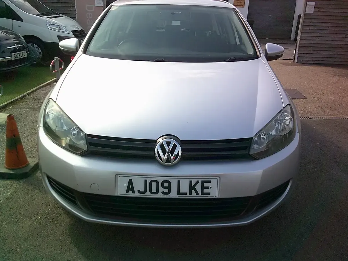 Used VW Golf VI S 102 HP (75 kW) 2009 Silver Hatchback