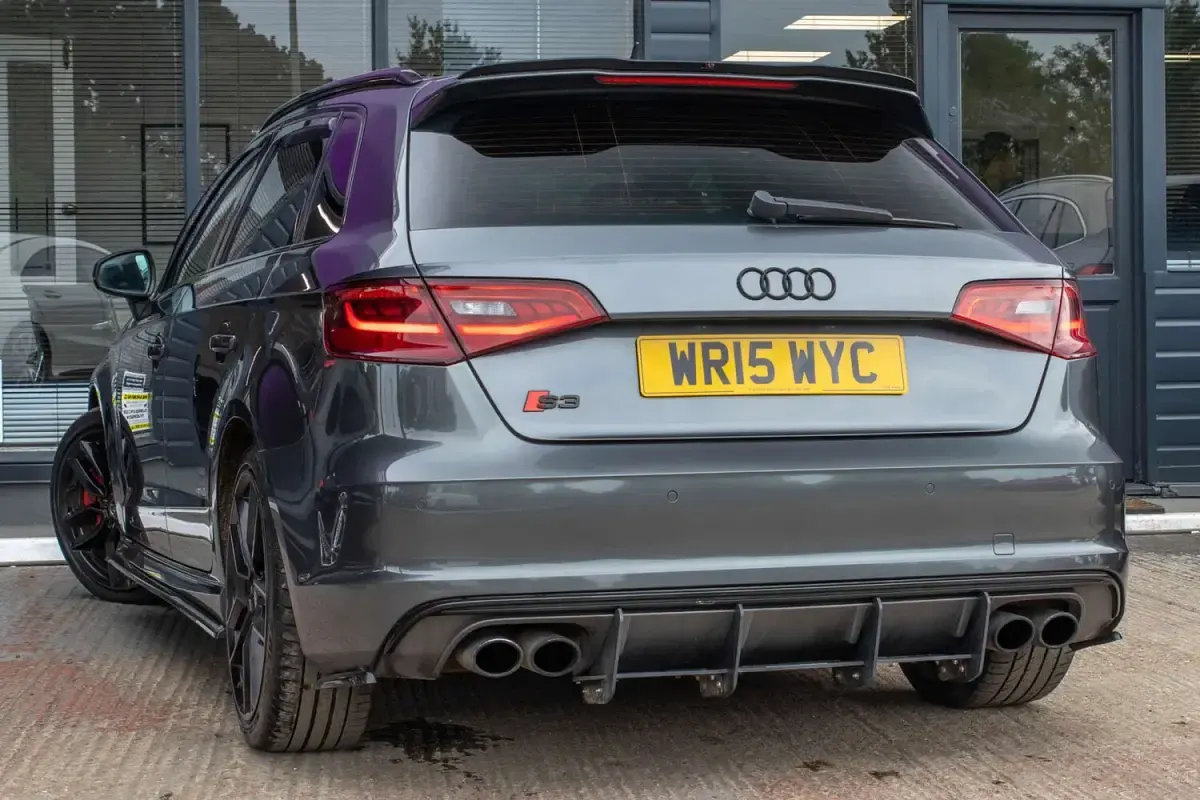 Used Audi A3 Advanced 300 HP (220 kW) 2015 Grey Hatchback