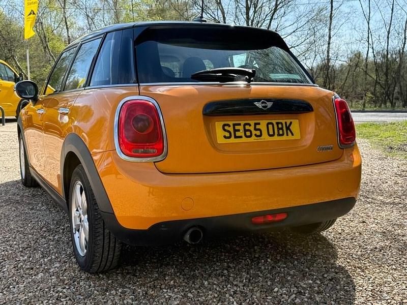 Used Mini Cooper Hatch 136 HP (100 kW) 2015 Orange Hatchback