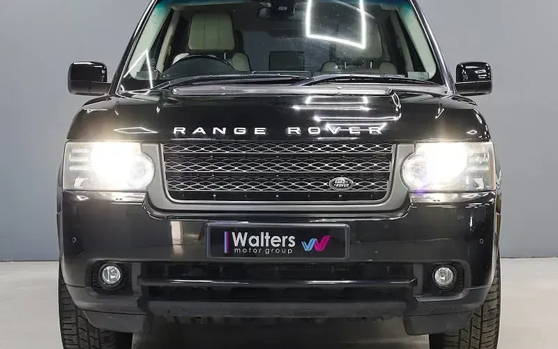 Used Land Rover Range Rover Vogue 313 HP (230 kW) 2011 SUV