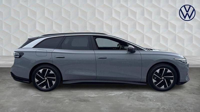 Used VW ID.7 Pro 210 kW (286 HP) 2025 Grey Estate
