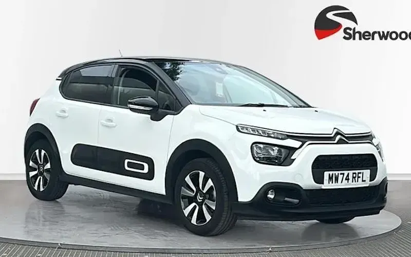 Used Citroën C3 PureTech 83 HP (61 kW) 2024 Hatchback